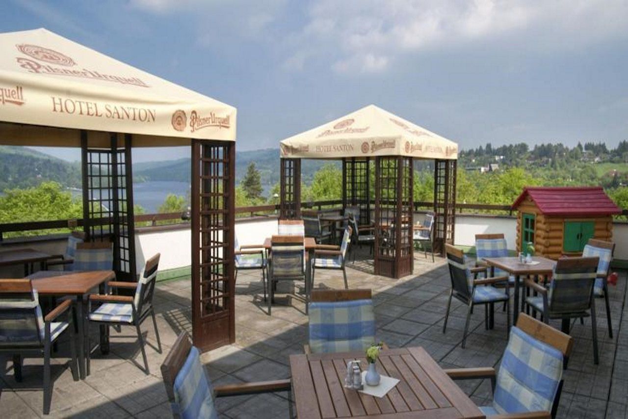 โอเรอา รีสอร์ต ซานตัน Hotel เบอร์โน ภายนอก รูปภาพ