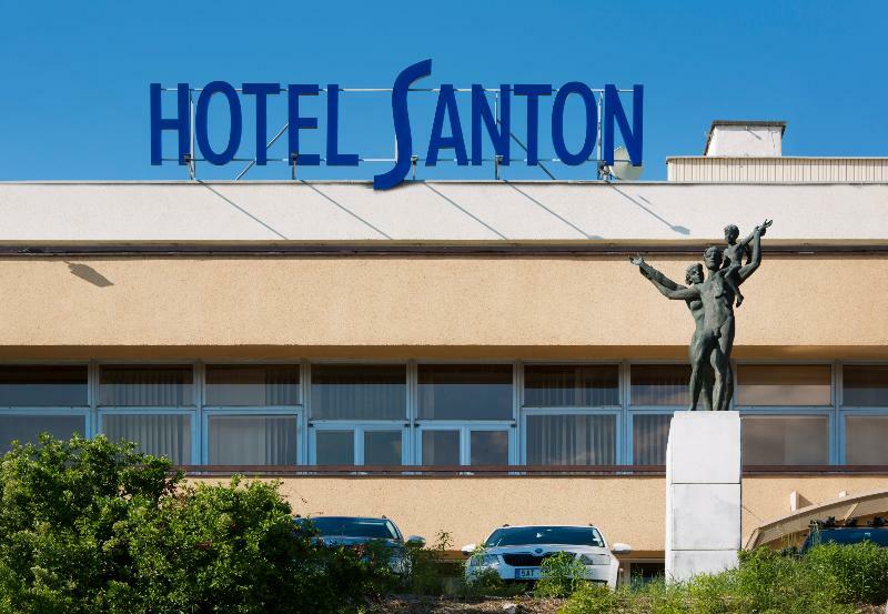 โอเรอา รีสอร์ต ซานตัน Hotel เบอร์โน ภายนอก รูปภาพ